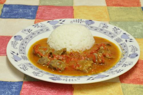 Jak uvařit balkánský guláš? Snadné recept, připravený za 40 - 60 minut